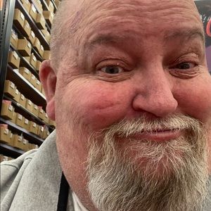 Meet your Posher, Ricky